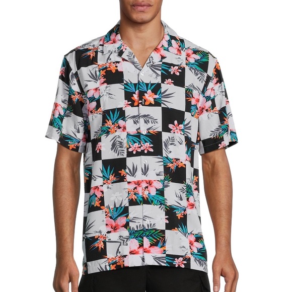 Men’s No Boundaries Rayon Button Down Resort Shirt Size Medium NWT - Picture 2 of 6